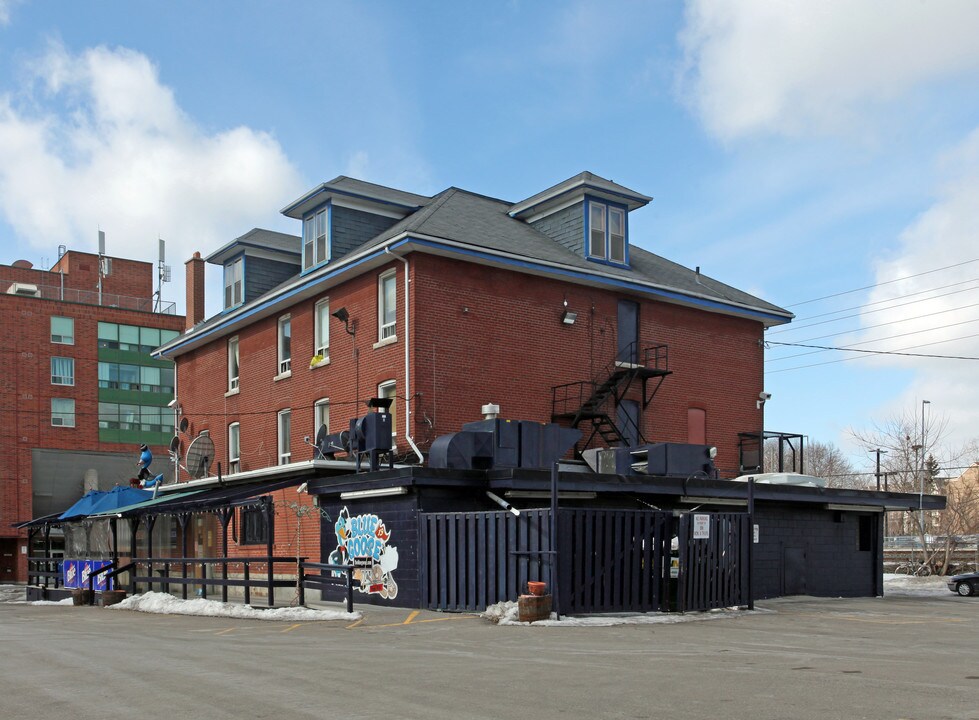1 Blue Goose St in Toronto, ON - Building Photo