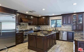 5515 Ruthwood Dr in Calabasas, CA - Building Photo - Building Photo
