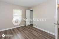 2724 Hutton Rd photo'