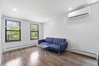 232 1st St in Jersey City, NJ - Building Photo - Building Photo
