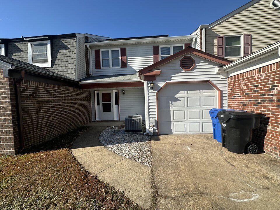 4563 Good Adams Ln in Virginia Beach, VA - Building Photo
