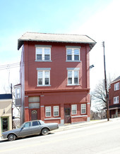 1633 Brownsville Rd in Pittsburgh, PA - Building Photo - Building Photo