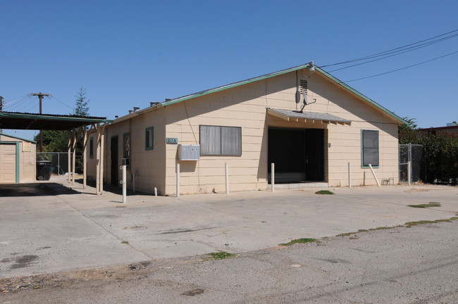 1525,1527 Owens/134 Kerr in Modesto, CA - Foto de edificio - Building Photo