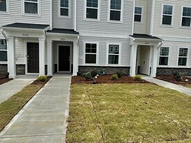 2624 Chert Ln in Raleigh, NC - Building Photo