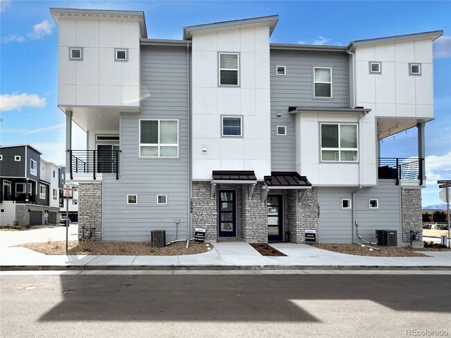 property at 10594 Domeykite Vw
