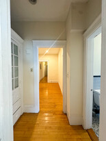 223 Harvard Ave, Unit #4 Apartamentos