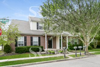 4709 Grand Strand Dr in Grove City, OH - Building Photo - Building Photo