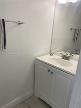 413 Palm Cir E in Pembroke Pines, FL - Building Photo - Building Photo