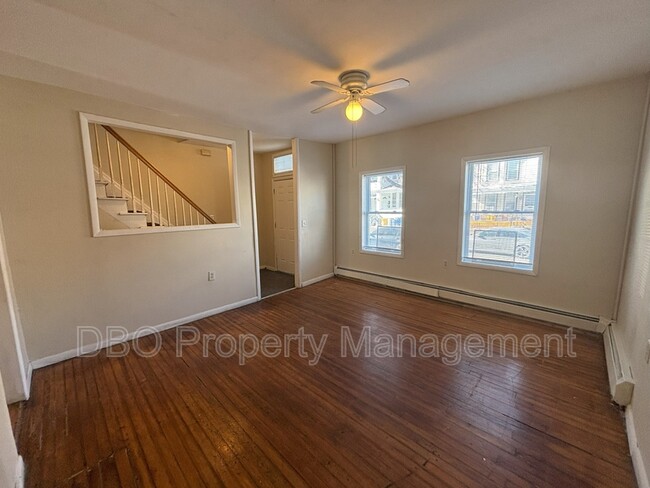 property at 256 Ontario St