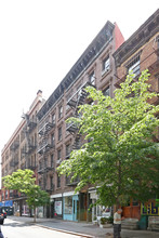 8 Spring Street in New York, NY - Building Photo - Building Photo