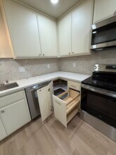 1127 Dover Dr in Lodi, CA - Building Photo - Building Photo