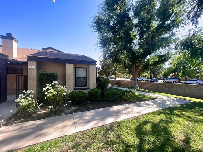 5500 Lennox Ave in Bakersfield, CA - Foto de edificio - Building Photo