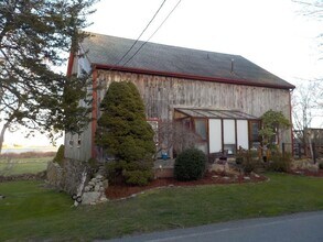 186 Brayton Point Rd in Westport, MA - Building Photo - Building Photo