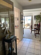 3375 Foothill Rd, Unit 914 in Carpinteria, CA - Foto de edificio - Building Photo