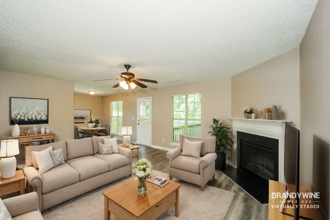 3596 Brookstone Way in Union City, GA - Building Photo - Building Photo