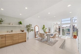 7324 Marina Pacifica Dr N in Long Beach, CA - Building Photo - Building Photo