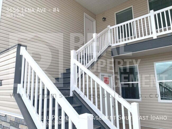 3656 Lena Ave-Unit -#4 in Idaho Falls, ID - Building Photo - Building Photo