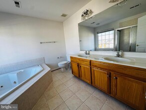 43776 Smith Ferry Square in Leesburg, VA - Building Photo - Building Photo