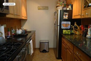 382 Central Prk W in New York, NY - Building Photo