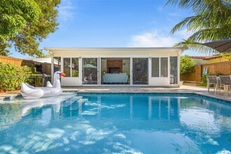 201 NE 16th Ct in Fort Lauderdale, FL - Building Photo - Building Photo