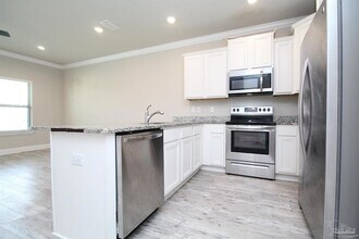 310 S F St in Pensacola, FL - Foto de edificio - Building Photo