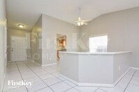 1629 Palm Leaf Dr in Brandon, FL - Foto de edificio - Building Photo