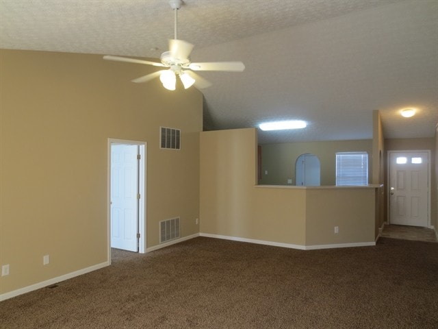 5248 Gobel Dr in Groveport, OH - Building Photo - Building Photo