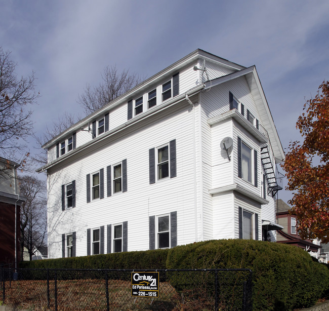 171 Garden St in Pawtucket, RI - Building Photo - Building Photo