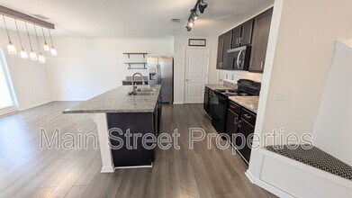 8551 Little Leaf Court in Milton, FL - Building Photo - Building Photo