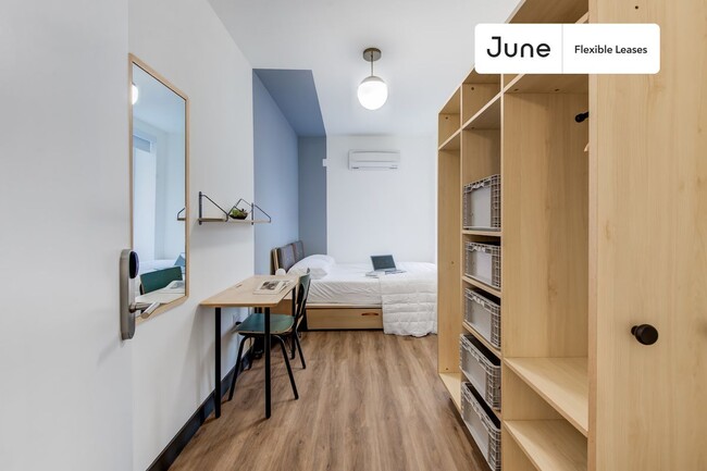 Lovely Private ROOM in Williamsburg, Unit 2 in Brooklyn, NY - Foto de edificio - Building Photo