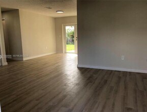 9620 SW 78th St in Miami, FL - Building Photo - Building Photo