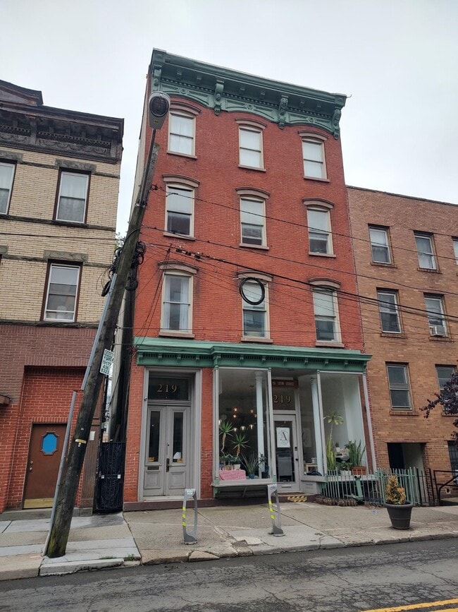 property at 219 Montgomery St