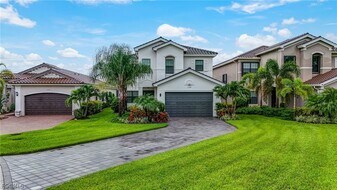 11604 Meadowrun Cir in Ft. Myers, FL - Building Photo