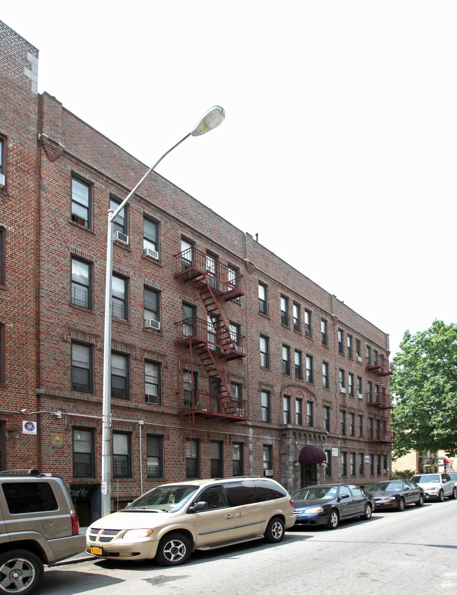 250 Hawthorne St in Brooklyn, NY - Foto de edificio - Building Photo