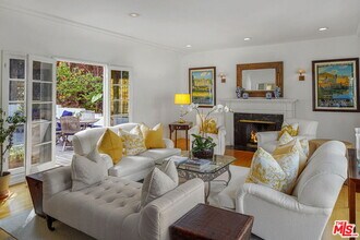 10614 Le Conte Ave in Los Angeles, CA - Building Photo - Building Photo