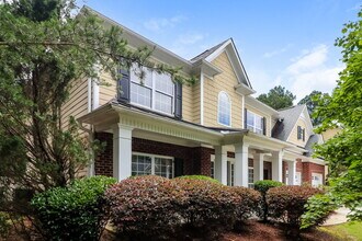 2001 Creek Pointe Way in Villa Rica, GA - Building Photo - Building Photo