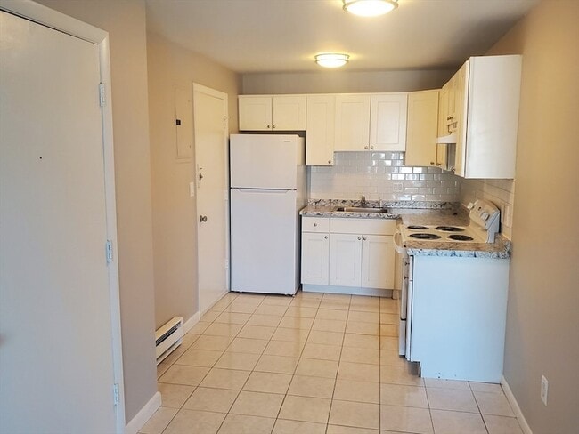 815 Morton St, Unit 21 in Boston, MA - Building Photo - Building Photo