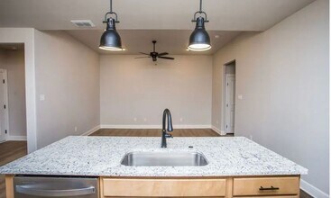 2536 137th St in Lubbock, TX - Building Photo - Building Photo
