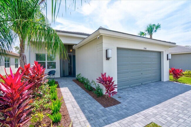 13348 SW River Rock Rd in Port St. Lucie, FL - Building Photo - Building Photo