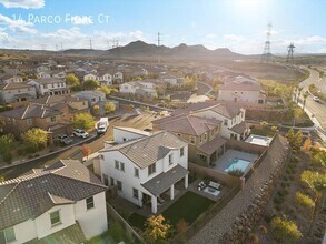14 Parco Fiore Ct in Henderson, NV - Building Photo - Building Photo
