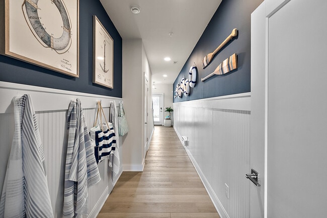 Mystic Cove - Luxury Lakefront Living in Lake Orion, MI - Building Photo - Building Photo