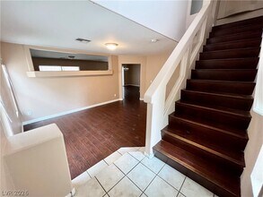 7443 Treasure Chest St in Las Vegas, NV - Building Photo - Building Photo