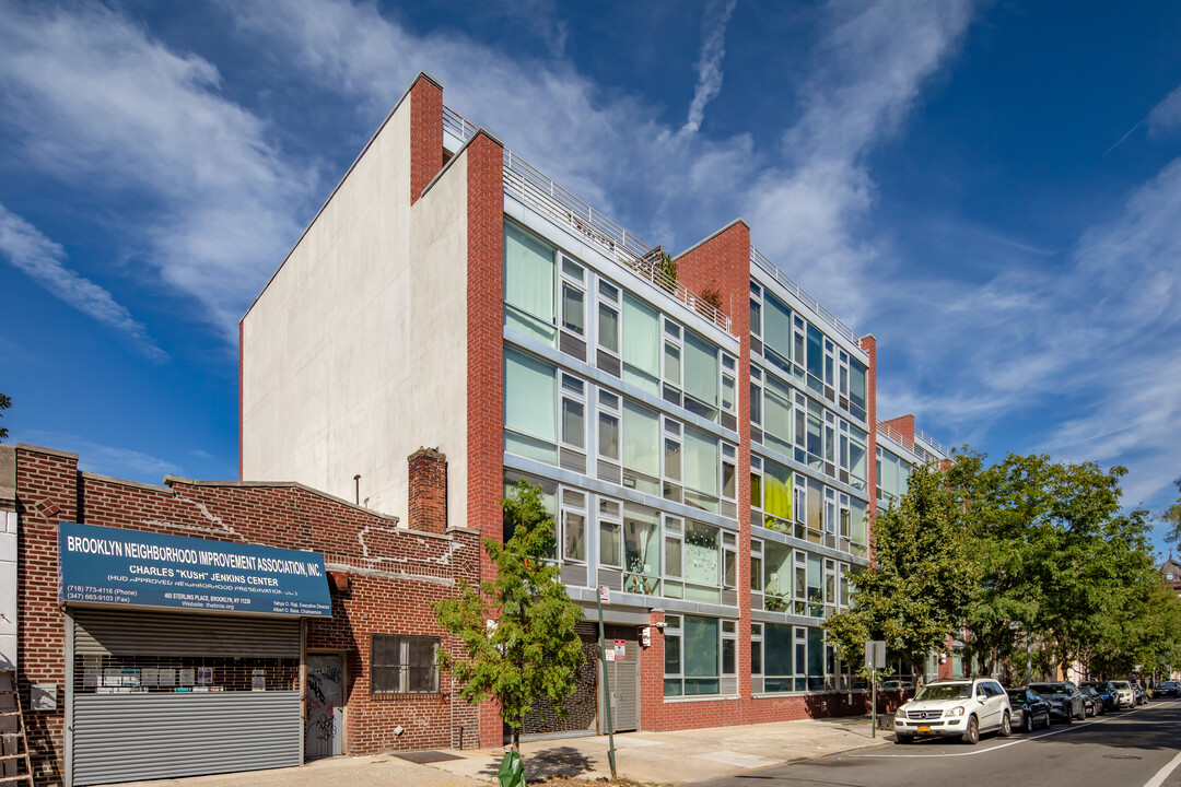 475 Sterling Pl in Brooklyn, NY - Building Photo