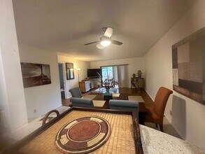 134 S Cypress Rd in Pompano Beach, FL - Building Photo - Building Photo