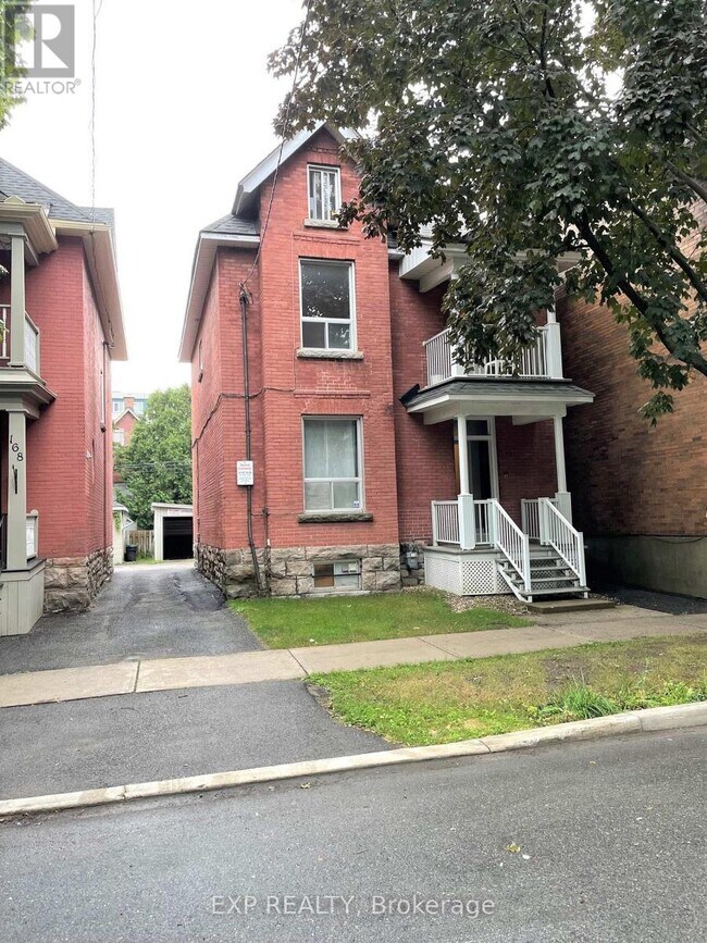 166 Stewart St in Ottawa, ON - Building Photo - Building Photo