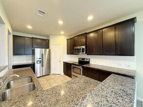 1115 Black Canyon St in Pflugerville, TX - Building Photo - Building Photo