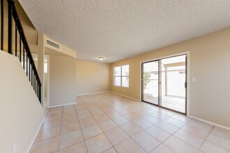 4710 W Havasupai Dr in Glendale, AZ - Building Photo - Building Photo