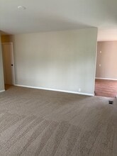 713 Essex Ave in Romeoville, IL - Building Photo - Building Photo