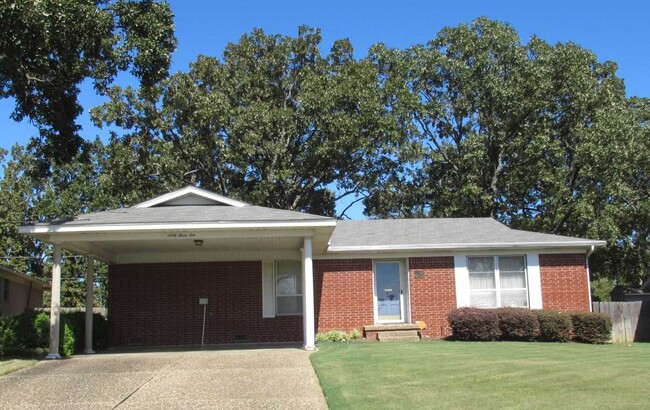 6310 Shirley Dr in Little Rock, AR - Building Photo - Building Photo