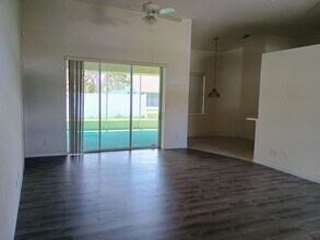 15596 Burbank Dr in Brooksville, FL - Building Photo - Building Photo